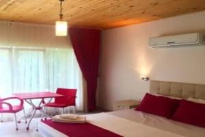 Dolunay Apart, Cirali