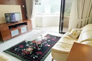 Batu Ferringhi By the Sea Holiday Home, Batu Ferringhi