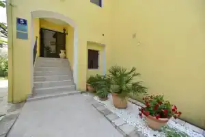 Apartments Calenic, Petrovac
