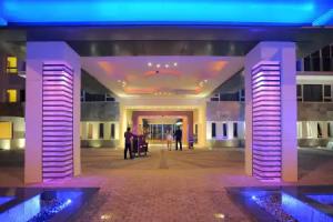 Alexander the Great Beach Hotel, Paphos