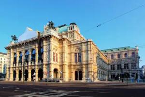 Opera Suites - Self Check-in, Vienna