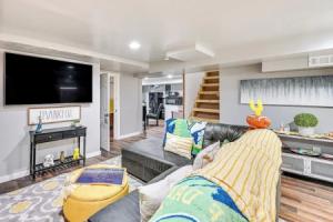 Game Day Made Easy! Apt 2 Mi to Notre Dame Stadium Apartments, South Bend