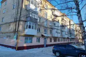Apartments on Gagarin Avenue 2nd line 3, Zlatoust