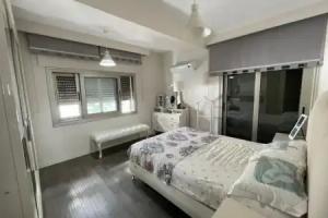 Central Apartment Near Sea With Balcony in Karsiyaka Zmir, Izmir
