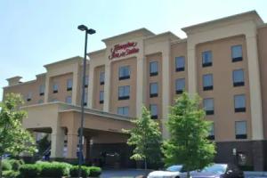 Hampton Inn & Suites Nashville @ Opryland, Nashville