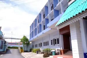 Jor Koo City Hotel, Ban Chang