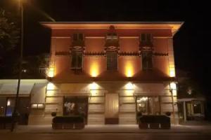 Albergo Celide, Lucca