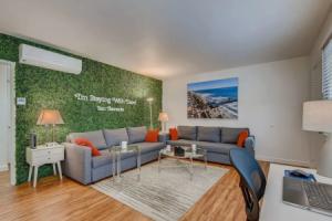 Walk To Beach 2BR Top Location - AA Apartments, San Clemente