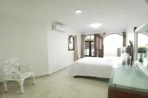 Immaculate 1-bed Apartment in Cofresi, Puerto Plata