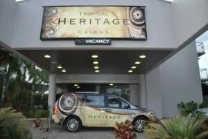 Heritage Cairns, Cairns