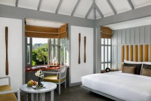 The Surin Phuket, Surin