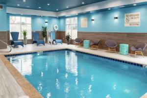 Hampton Inn & Suites Central, Bakersfield