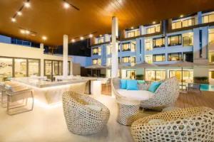LIV Hotel Phuket Patong Beachfront, Patong