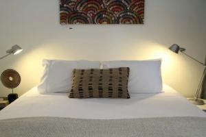 Apartment2c - Moonstruck, Melbourne