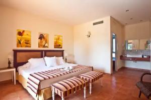 Hotels Hotels