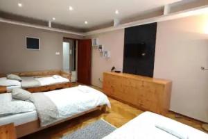 Lux Apartman, Velence