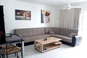 Apartment With one Bedroom in, With Shared Pool and Enclosed Garden, Costa del Silencio