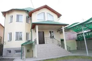 Hostel Casa Blanca, Bishkek
