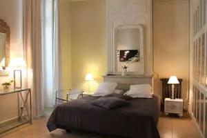 Royal Hotel, Nimes