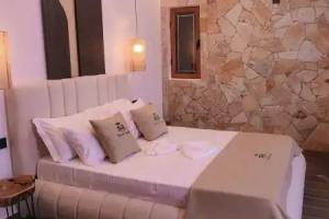 Hotel Castle, Ksamil
