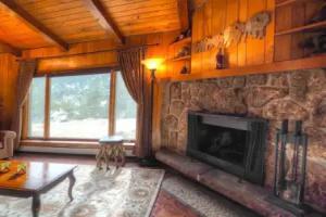 Tatanka Cabin - 3 Br Cabin Tourist base, Estes Park