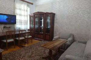 Квартира в центре города в парковой зоне, Tashkent