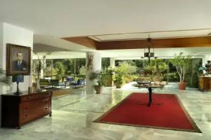 Dionysos Hotel, Ixia