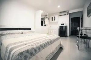 Number 4 Apartment, Nai Harn
