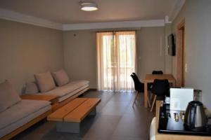 Diapori Suites Hotel, Kardamili