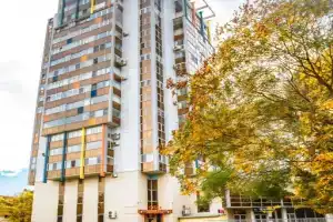 B-Flats on Lenin Street 9, Anapa