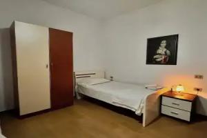 Grand House, Tirana