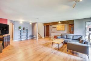 Near Downtown & Fishing: Escape! Tourist base, Anchorage