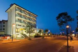 Little Hotel, Cesenatico