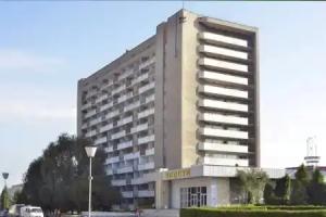 Vlasta Hotel, Lvov