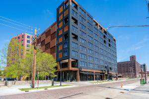 Sable 206 - Alcove Apartments, Minneapolis