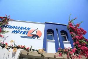 Catamaran Hotel, Guendogan