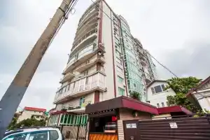 Apartments on Prosveshcheniya Street, Adler
