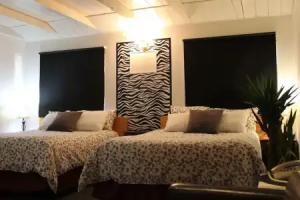 Sage Hills Motel, Cache Creek