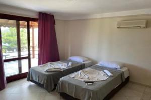 Superb Flat with Shared Pool in Cesme Apartments, Ildir