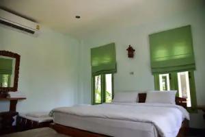 Imsook Resort, Pak Nam Pran