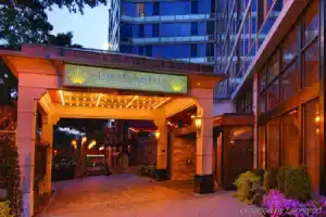 Beacon Hotel & Corporate Quarters, Washington