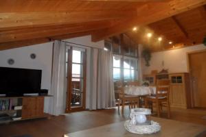 Ferienwohnung Beim Fegg Apartments, Reit im Winkl