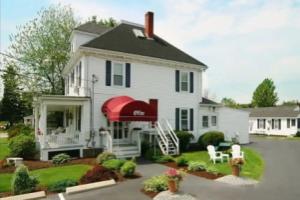 Carriage House Motel Cottages & Suites, Wells