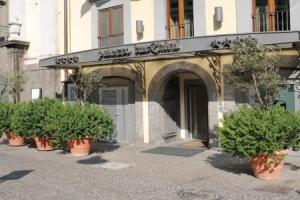 Palazzo Turchini, Naples