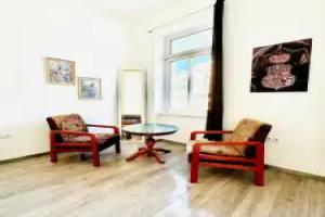 Cozy Studio Apartment Near FAC Platz, Vienna