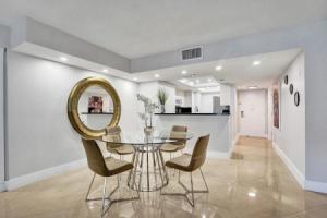 StayCozy Apartments at The Grand, Miami