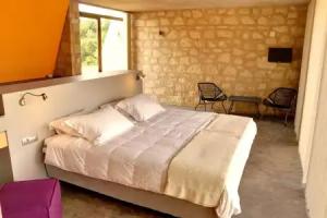 Leivatho Hotel, Svoronata
