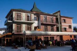 Shelter Hotel, Bukovel
