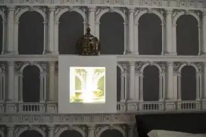 Domus Deorum, Naples