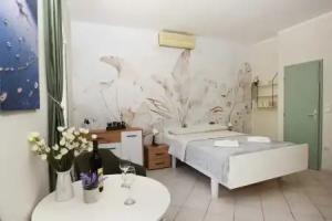 Zukic Apartments, Risan